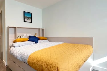 7-Bed Medium Ensuite (Superior View) - Image 1
