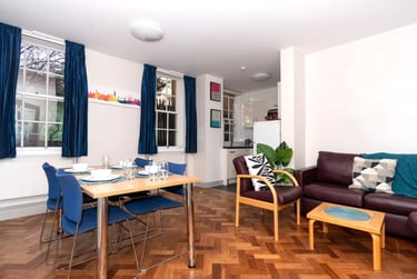 Two bedroom flat - Image 4