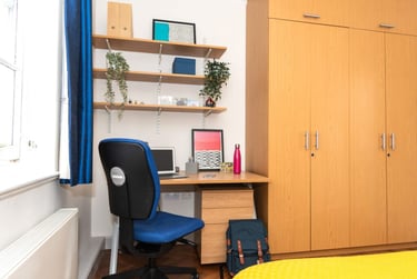 One bedroom flat - Image 2