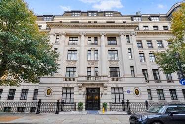 2 bed house, 2 Mansfield Street, Marylebone, London, W1G9NF - Image 1