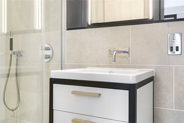 2 bed house, 2 Drapers Yard, Lambeth, London, SW181SF - Image 6