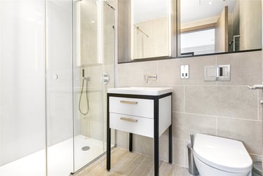 2 bed house, 2 Drapers Yard, Lambeth, London, SW181SF - Image 8