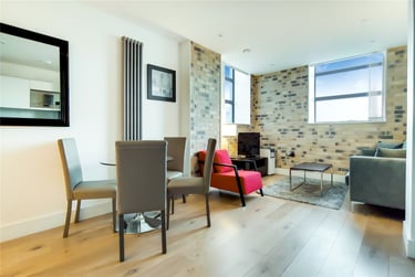 2 bed house, Carlow Street, Camden, London, NW17BS - Image 3