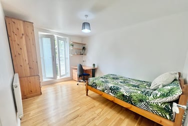 Flat 2 - 2 bedrooms  - Image 5