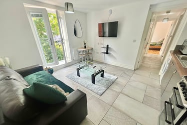 Flat 2 - 2 bedrooms  - Image 1