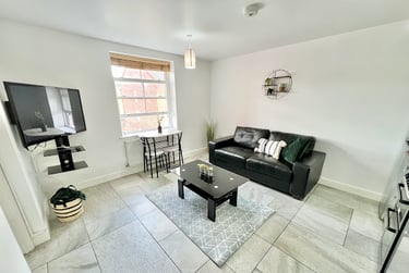 Flat 5 - 2 bedrooms - Image 4