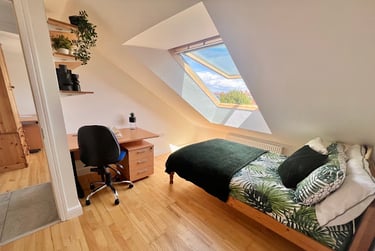 Flat 6 - 4 bedrooms - Image 6