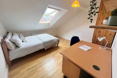 Flat 6 - 4 bedrooms - Image 8