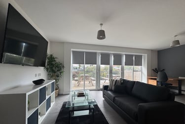 1 Bedroom Studio - Image 3