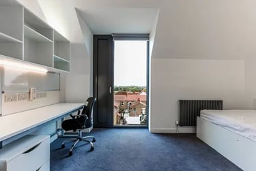 Penthouse Studio at Parish Hall, Church Road, Egham, TW209HZ - Image 4