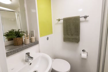 Studio Room - Image 6