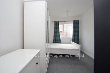 6 bed house, Manor Drive, Hyde Park, Leeds, LS61DD - Image 12
