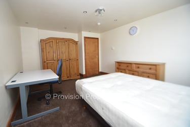 6 bed house, Regent Terrace, Hyde Park, Leeds, LS61NP - Image 9