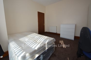 6 bed house, Regent Terrace, Hyde Park, Leeds, LS61NP - Image 10