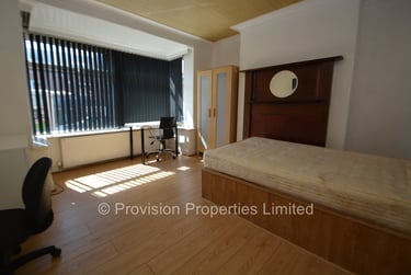 6 bed house, Mayville Road, Hyde Park, Leeds, LS61NF - Image 6