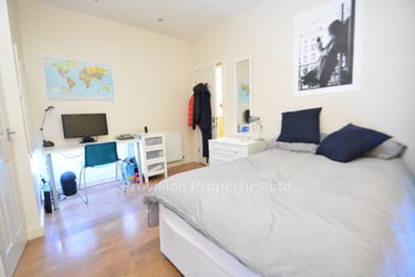 14 bed house, North Grange Road, Headingley, Leeds, LS62BR - Image 3