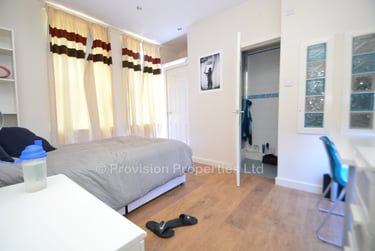 14 bed house, North Grange Road, Headingley, Leeds, LS62BR - Image 7