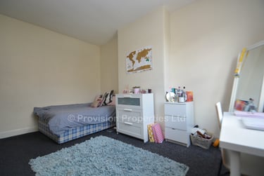 6 bed house, Ebor Mount, Hyde Park, Leeds, LS61NS - Image 10