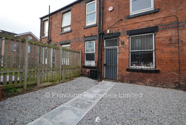 6 bed house, Ebor Mount, Hyde Park, Leeds, LS61NS - Image 11