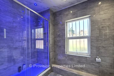7 bed house, Norwood Terrace, Hyde Park, Leeds, LS61EA - Image 6