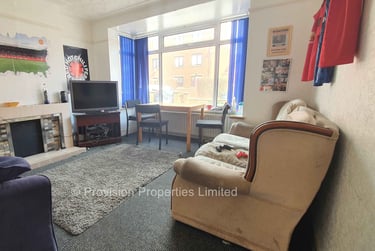 3 bed house, Hessle Avenue, Hyde Park, Leeds, LS61EF - Image 1
