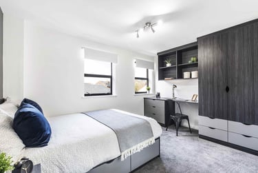 2 bed flat, Queens Road, Hyde Park, Leeds, LS61HY - Image 4