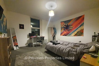 5 bed house, Brudenell View, Hyde Park, Leeds, LS61HG - Image 2