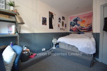 6 bed house, Manor Drive, Hyde Park, Leeds, LS61DD - Image 9