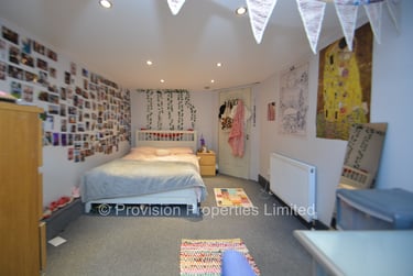 6 bed house, Manor Drive, Hyde Park, Leeds, LS61DD - Image 6