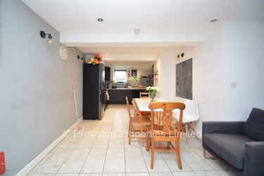 8 bed house, Brudenell Avenue, Hyde Park, Leeds, LS61HD - Image 12