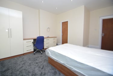 9 bed house, St Michaels Villas, Headingley, Leeds, LS63AF - Image 8