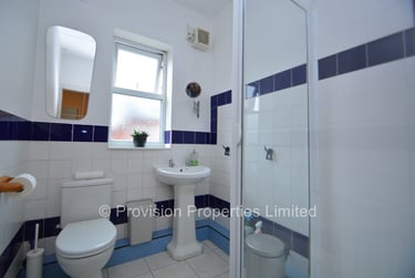 8 bed house, Delph Lane, Rampart Road, Leeds, LS62HQ - Image 9