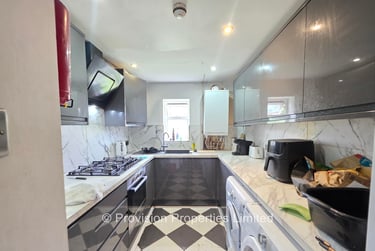 4 bed house, St Chads Drive, Headingley, Leeds, LS63PZ - Image 4