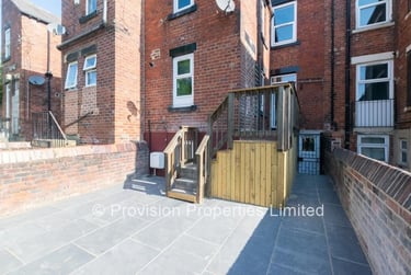 9 bed house, Regent Park Terrace, Rampart Road, Leeds, LS62AX - Image 12