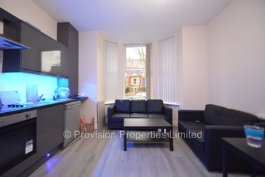 4 bed flat, Victoria Road, Hyde Park, Leeds, LS61DU - Image 3