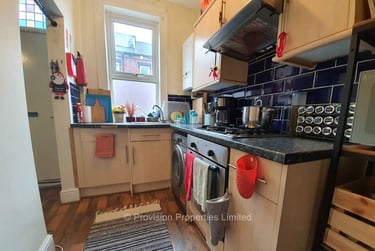 2 bed house, Harold View, Hyde Park, Leeds, LS61PP - Image 3