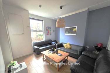 6 bed house, Cliff Mount, Rampart Road, Leeds, LS62HP - Image 2