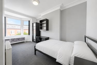 8 bed house, Headingley Avenue, Headingley, Leeds, LS63EP - Image 4