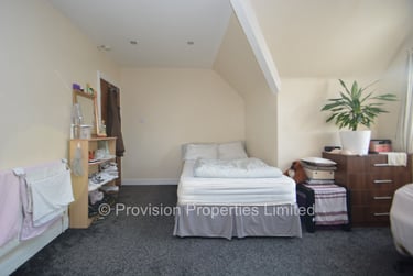 14 bed house, St Michaels Villas, Headingley, Leeds, LS63AF - Image 3