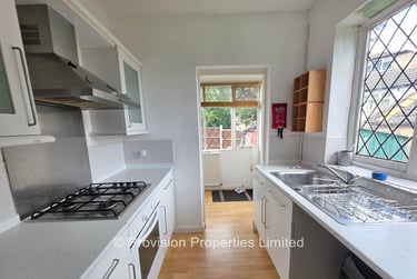 3 bed house, St Chads View, Headingley, Leeds, LS63PE - Image 5