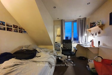 5 bed house, Royal Park Grove, Hyde Park, Leeds, LS61HQ - Image 3