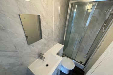 6 bed house, Regent Park Terrace, Rampart Road, Leeds, LS62AX - Image 6