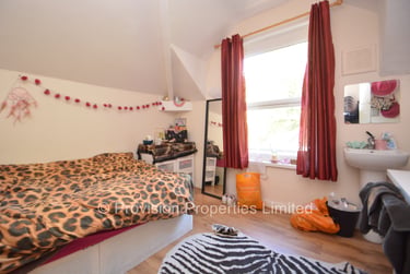 12 bed house, Grosvenor Road, Rampart Road, Leeds, LS62DZ - Image 15
