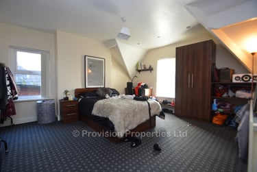 10 bed house, Kirkstall Lane, Headingley, Leeds, LS63DP - Image 5