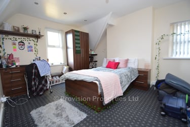 10 bed house, Kirkstall Lane, Headingley, Leeds, LS63DP - Image 3