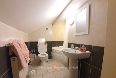 3 bed house, Royal Park Road, Hyde Park, Leeds, LS61JJ - Image 4