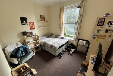 6 bed house, Regent Park Avenue, Rampart Road, Leeds, LS62AU - Image 2