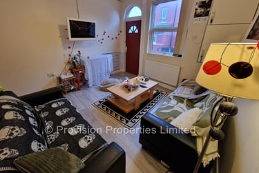 5 bed house, Branksome Terrace, Hyde Park, Leeds, LS61RG - Image 2