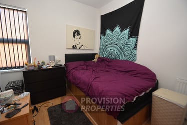 5 bed house, Cliff Mount Terrace, Rampart Road, Leeds, LS62HR - Image 11