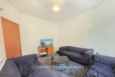 5 bed house, Welton Mount, Hyde Park, Leeds, LS61ET - Image 4